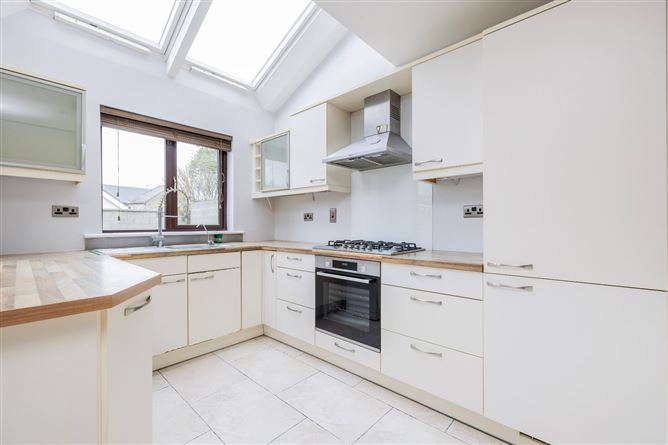 30 Finistere, Rush, Co. Dublin