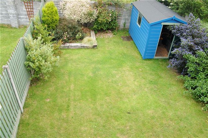 64 Inis Clair, Kildysart Road, Clarecastle, Ennis