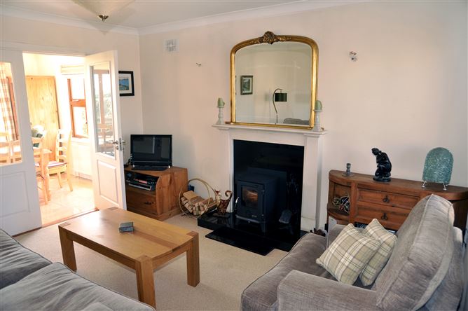 7 Rectory Grove, Duncormick, Wexford