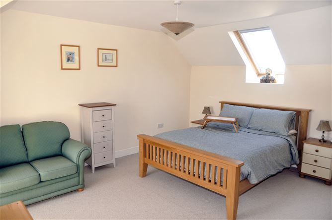 7 Rectory Grove, Duncormick, Wexford