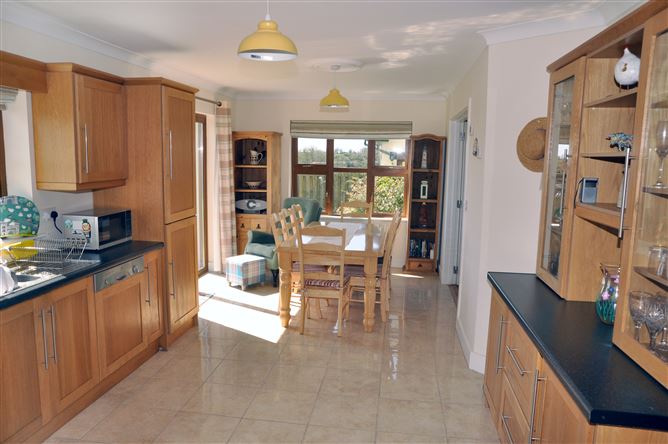 7 Rectory Grove, Duncormick, Wexford