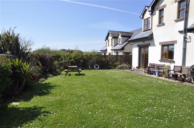 7 Rectory Grove, Duncormick, Wexford