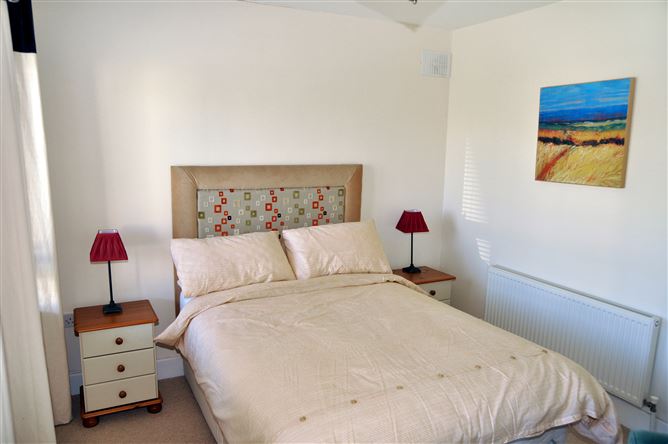 7 Rectory Grove, Duncormick, Wexford