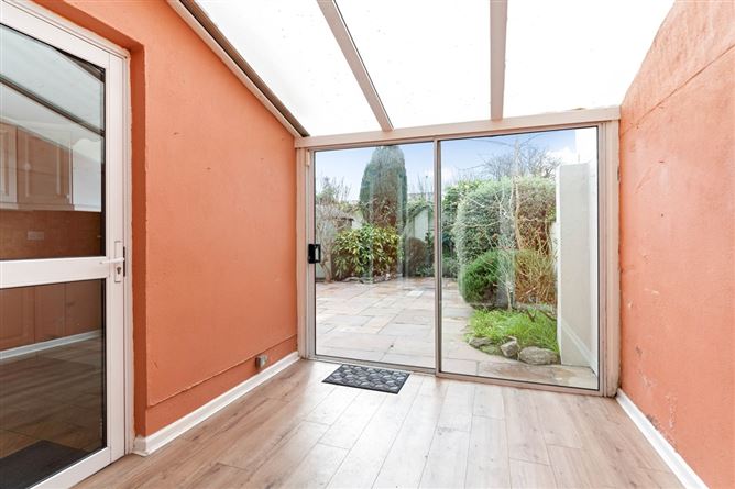 24 Talbot Avenue, Malahide,   County Dublin