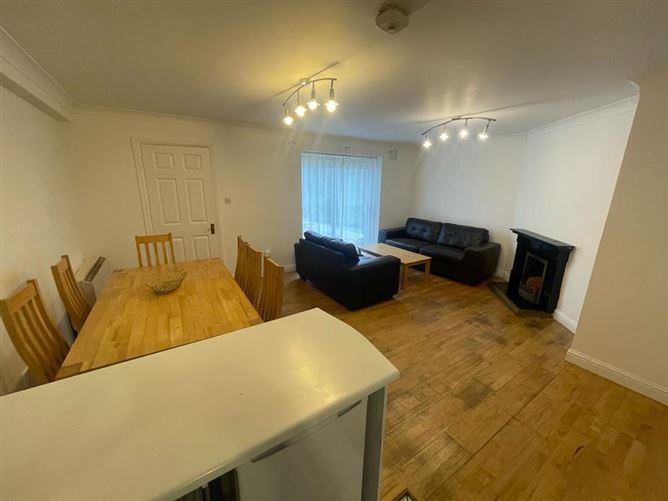 8 Cois Coillte, Carrigaline Road, Douglas, Cork