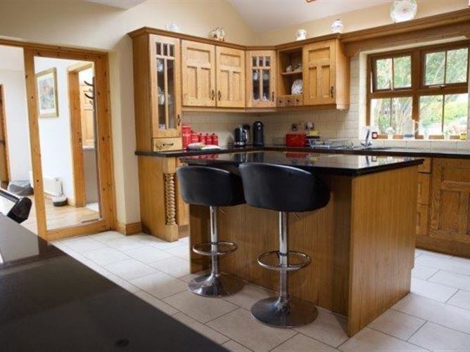 Harbour Resort Bunduff, Cliffoney, Sligo