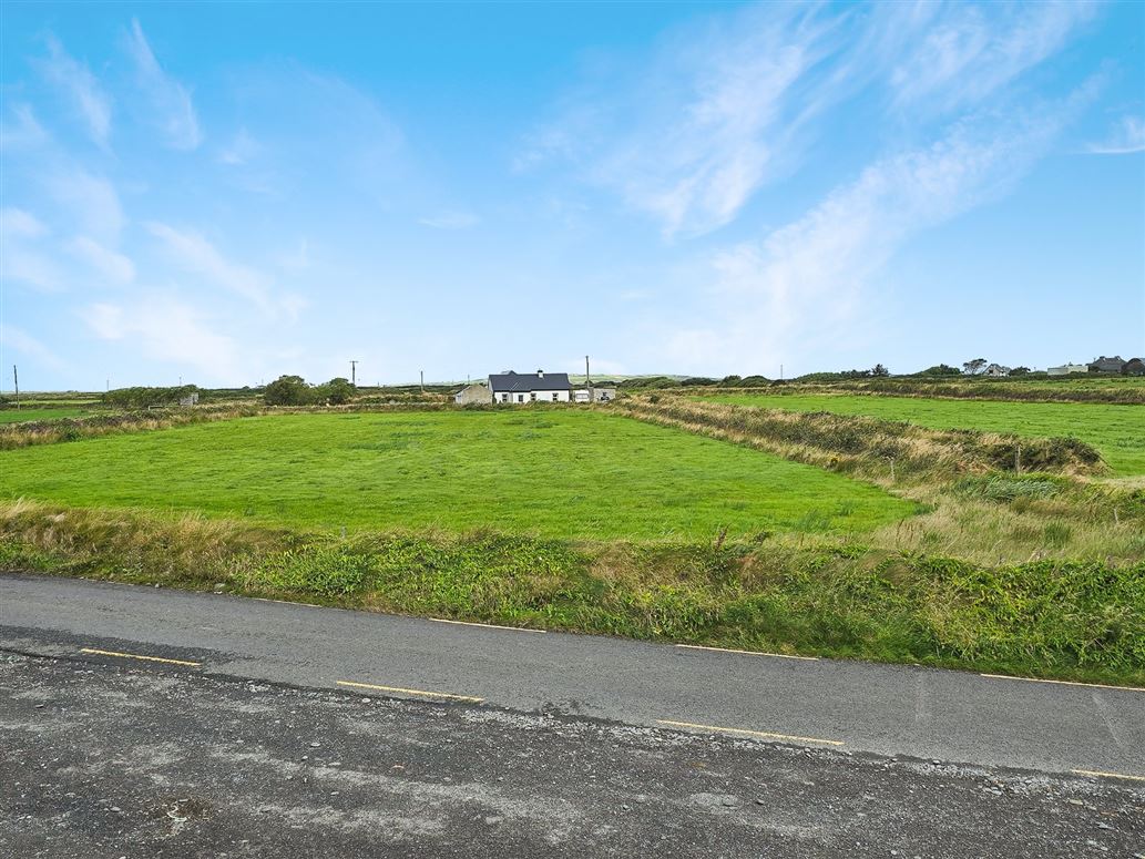Rahona West, Carrigaholt, Kilrush, Co. Clare