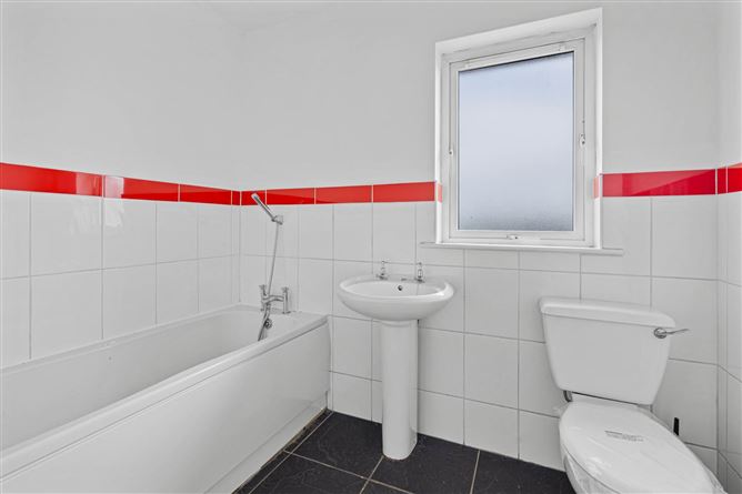 6 Árd Na Meala, Saint Johnston, Lifford, County Donegal