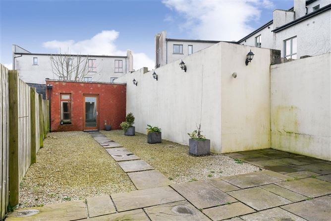 27 Lyons Street, Newcastle, Dublin 22