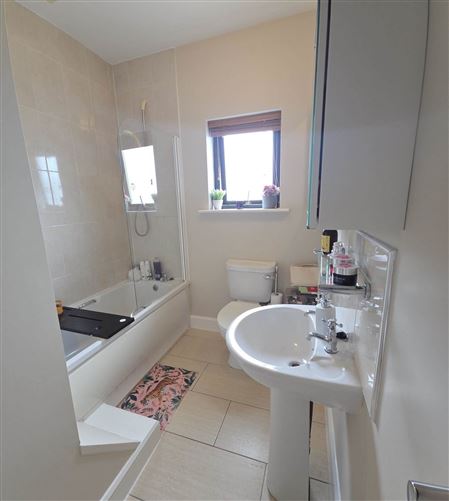 Photo 16 of 31 — 61 Coill Clocha, Oranmore, County Galway