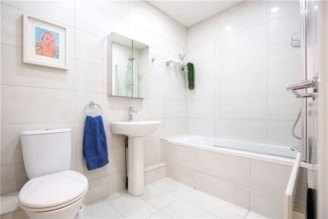 11 Dundrum Wood, Dundrum, Dublin 16