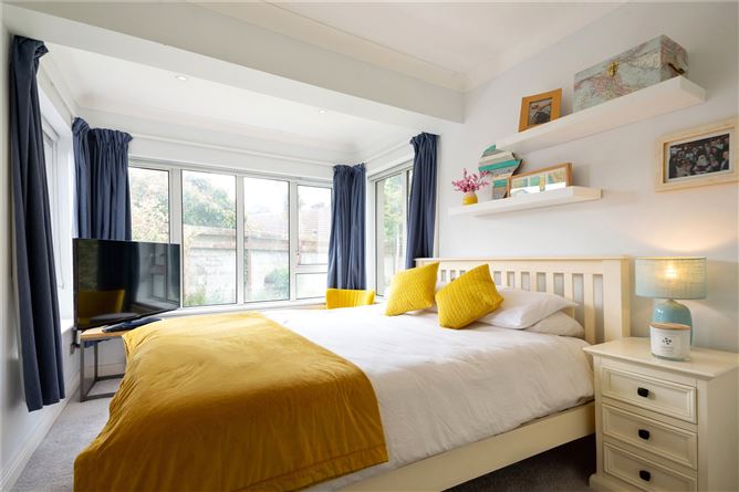 11 Dundrum Wood, Dundrum, Dublin 16