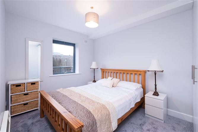 52 Shelbourne Park, South Lotts Road, Grand Canal Dk, Dublin 4