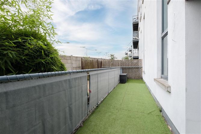 52 Shelbourne Park, South Lotts Road, Grand Canal Dk, Dublin 4