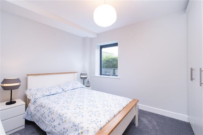 52 Shelbourne Park, South Lotts Road, Grand Canal Dk, Dublin 4