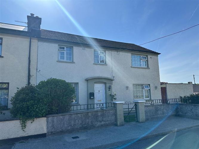 14 Pearse Park, Clonmel, Tipperary