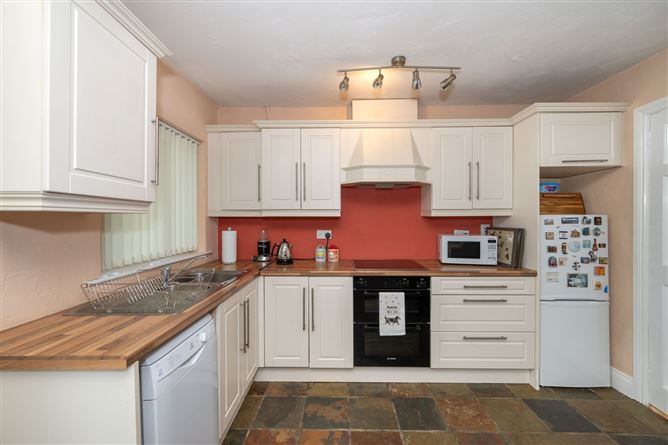 5A Dunlocha Cottages, Blackrock, Cork