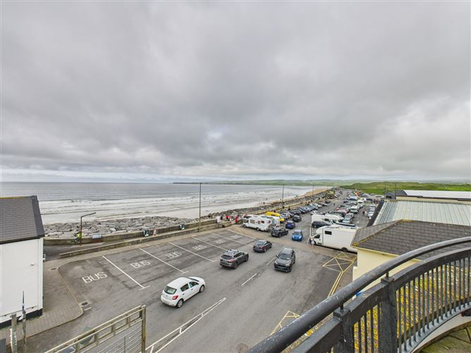 15 The Dell, Lahinch, Clare