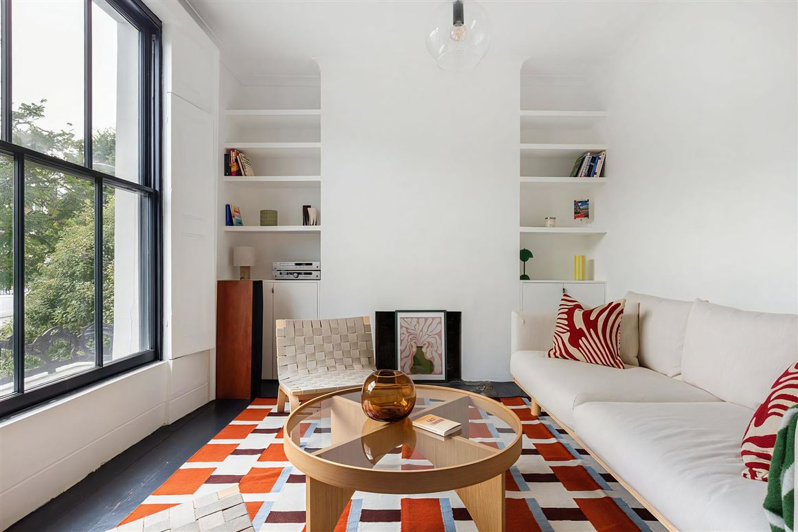 East Escape,London,Greater London,United Kingdom