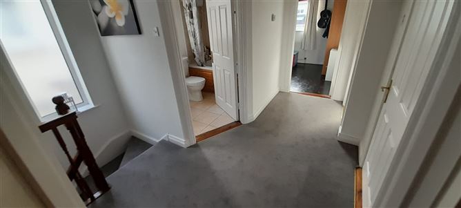 https://photos-a.propertyimages.ie/media/2/7/6/5004672/47cd9a5d-eb05-4894-9122-f2f155000f64_l.jpg