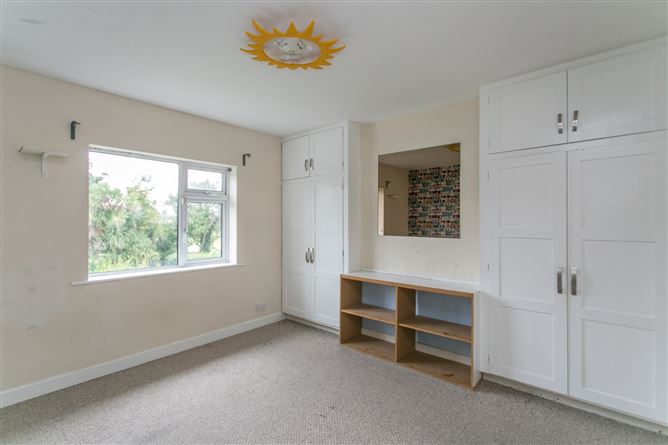 5 Mount Carmel Road, Goatstown, Dublin 14