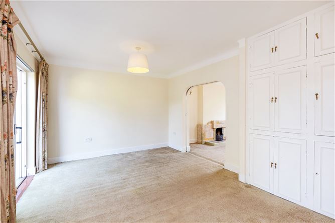 Moinard, 674 Howth Road, Raheny, Dublin 5
