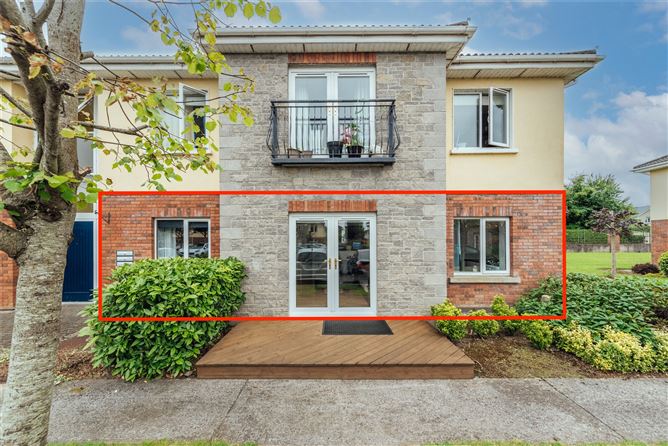 Main image for 44 Oak Glade Hall,Naas,Co. Kildare,W91 VY80