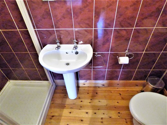 1 Claremount Manor,, Claremorris, Mayo