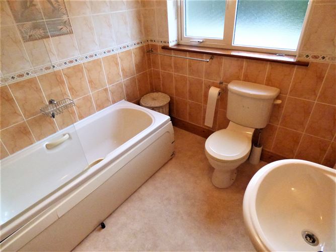 1 Claremount Manor,, Claremorris, Mayo