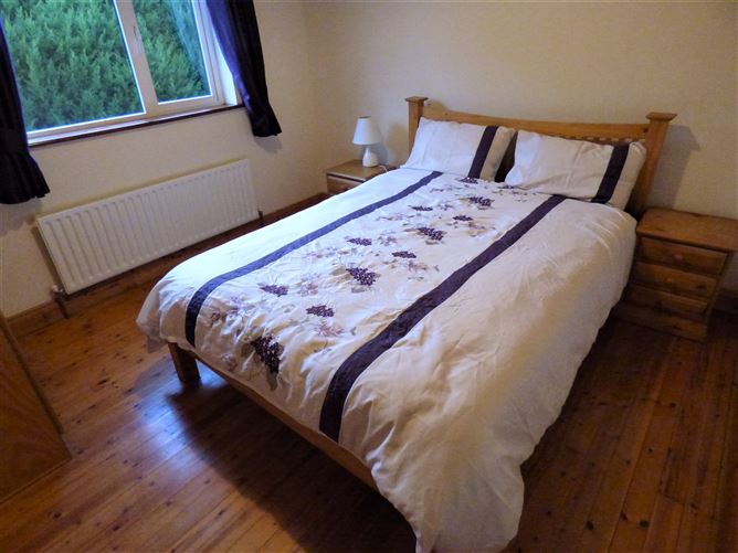 1 Claremount Manor,, Claremorris, Mayo