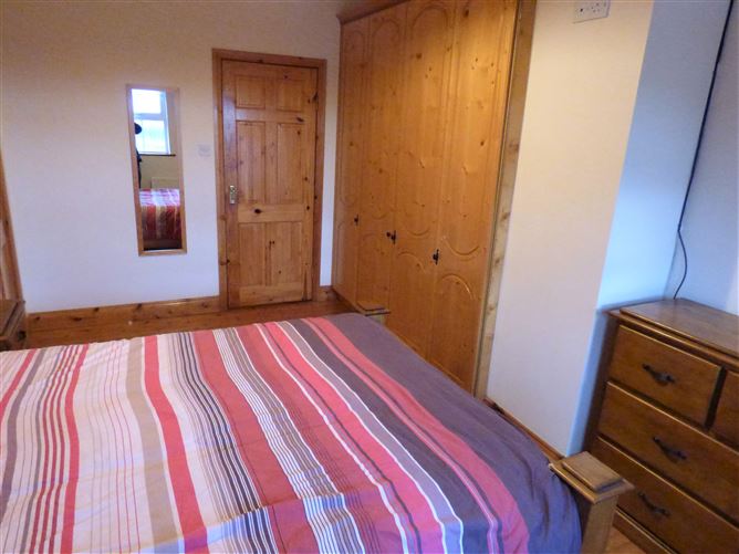 1 Claremount Manor,, Claremorris, Mayo