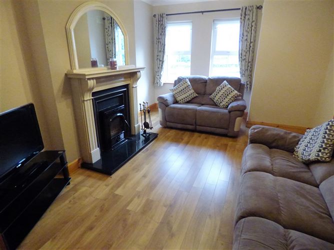 1 Claremount Manor,, Claremorris, Mayo