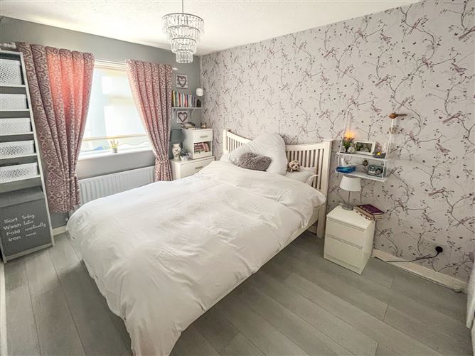 20 Raymonds Court, Newbridge, Kildare