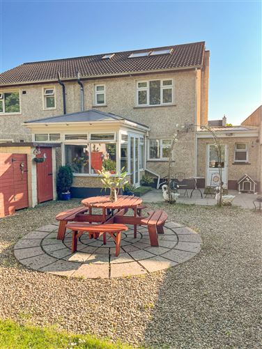 20 Raymonds Court, Newbridge, Kildare