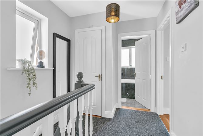 50 Cois na hAbhainn, Castle Raven, Nurney, Co. Kildare