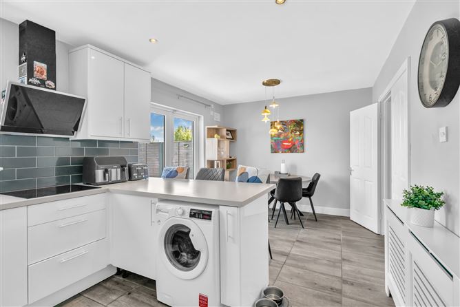 50 Cois na hAbhainn, Castle Raven, Nurney, Co. Kildare