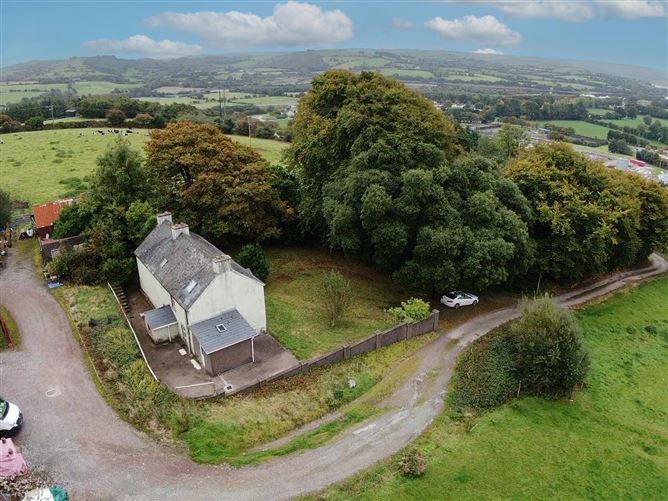 The Farmhouse, Sleaveen East , Macroom, Cork