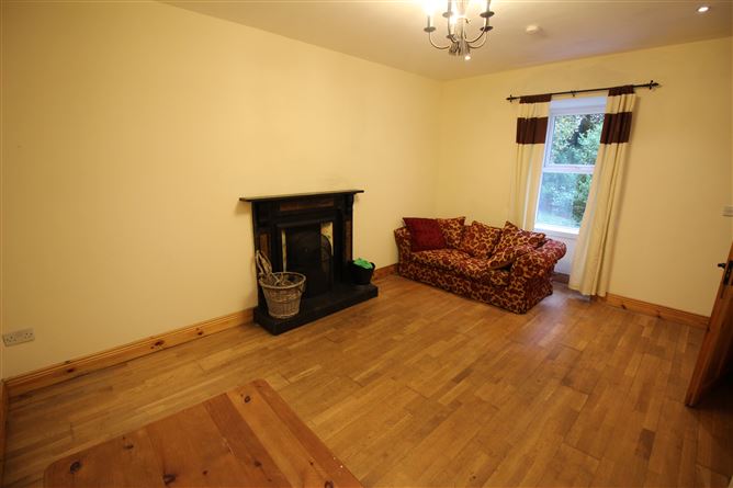 The Farmhouse, Sleaveen East , Macroom, Cork