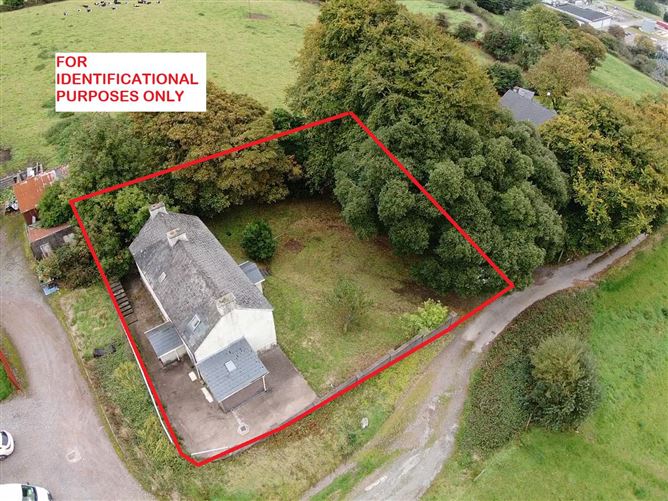 The Farmhouse, Sleaveen East , Macroom, Cork