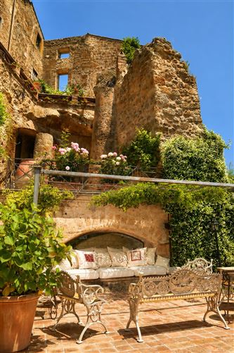 The Eternal Palazzo,Civita,Lazio,Italy