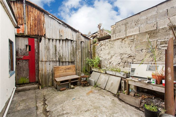 17 Belvedere Avenue, North Circular Road, Dublin 7