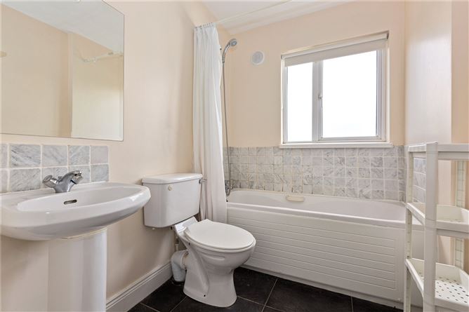 30 The Oaks, Ridgewood, Swords, Co. Dublin