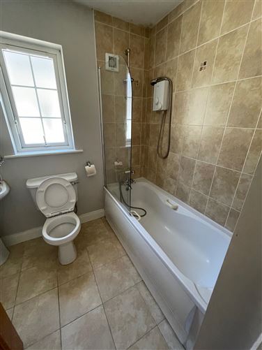47 Coill Tire, Doughiska, Galway