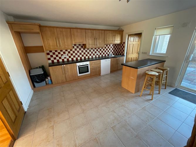 47 Coill Tire, Doughiska, Galway