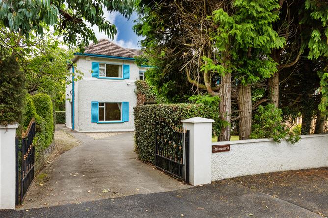Glencorrib, Grove Road, Malahide, Co. Dublin