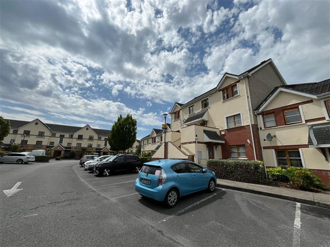 Marlfield Lawn, Tallaght, Dublin 24