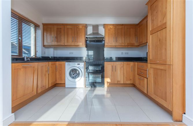 18 Carraig Ná Nóg, Barna, Galway