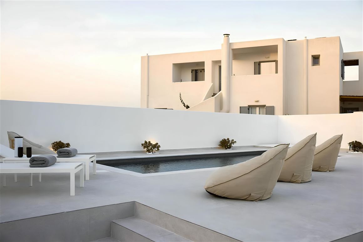 Indigo Sun,Adamantas,Milos,Greece