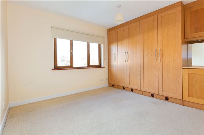 74 Barclay Court, Blackrock, Co. Dublin