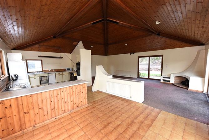 The Lodge, Hop Island, Rochestown, Cork